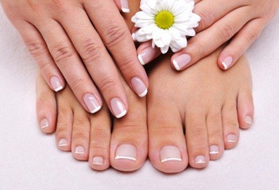 Premium Mani / Pedi at Serail de Jade - among Geneva's leading Spas:
CHF 69 CHF 29: OPI Mani
CHF 203 CHF 89: OPI Mani + Pedi + Soak Off Varnish Photo